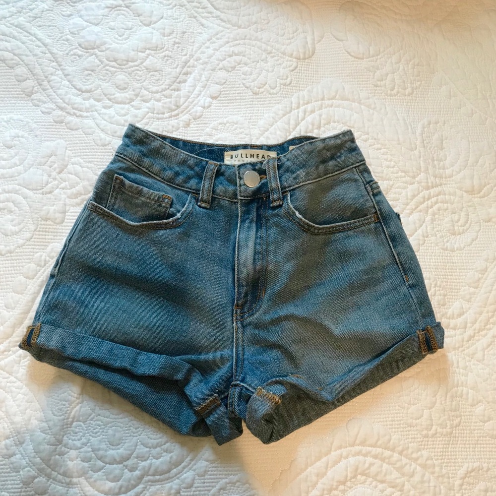 Pacsun high waisted mom shorts